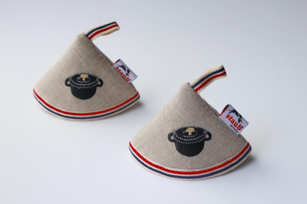 STAUB "Knob Mittens, Black, Set of 2" Potholders [Official Japanese Product] Z1033-855