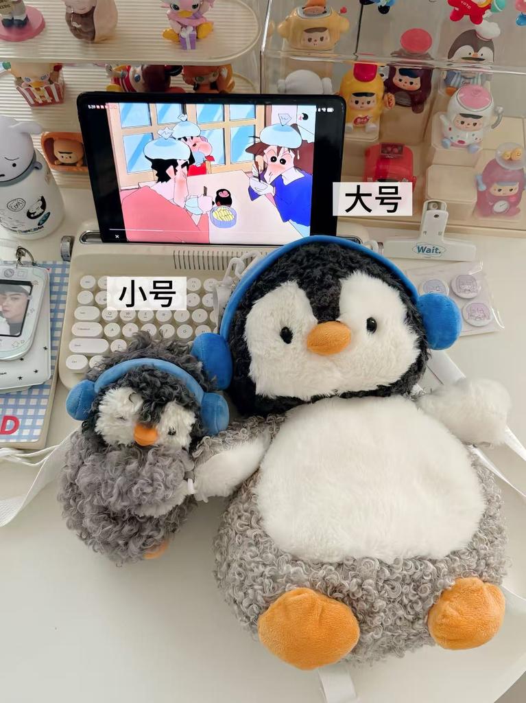 Women New plush cute headphones penguin backpacks girl crossbody bags children cartoon schoolbags