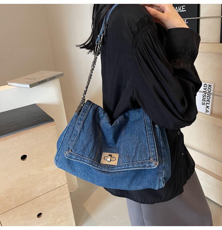 Retro Casual Denim Bag Women's 2024 New High-end Chain Shoulder Bag Large-capacity Commuter Tote Bag