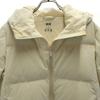 Uniqlo Бесшовная пуховая куртка M кремовая Женская Б/у