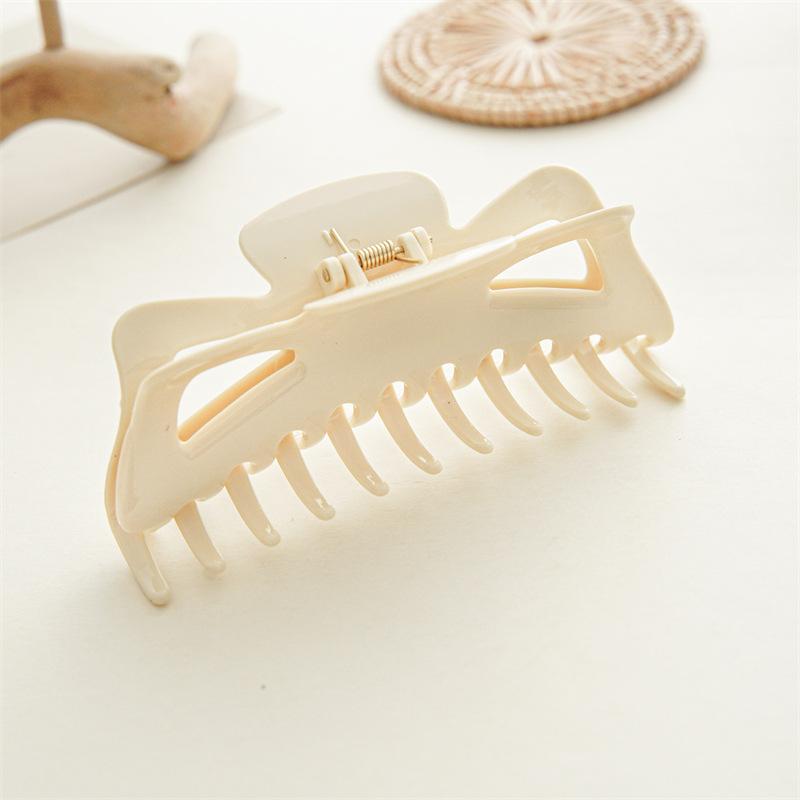2023 Large Grab Clip with High Hair Volume for Women In South Korea White Hair Grab Thick Hair Clip Back Head Shark Clip Jewelry