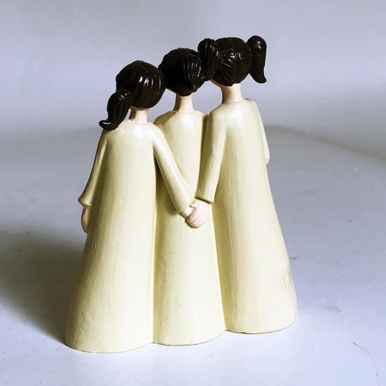 Angel Ornament Exquisite Workmanship Friendship Angel Statue Resin Angel Sculpture for Home Decoration