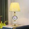 Европейская хрустальная настольная лампа для спальни с настольной декоративной прикроватной лампой с часами