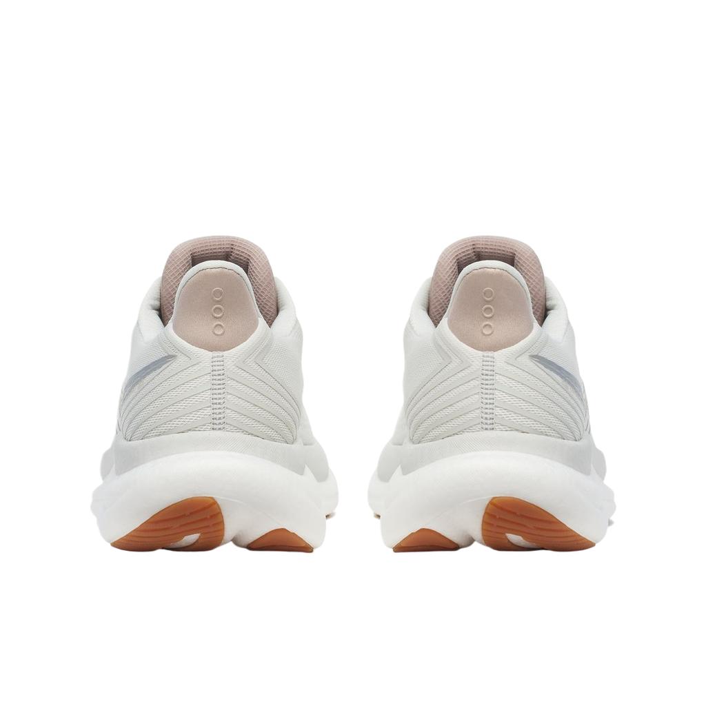 SAUCONY Triumph Victory 23 Low Top Running Shoes Men's White Saucony S21023-221