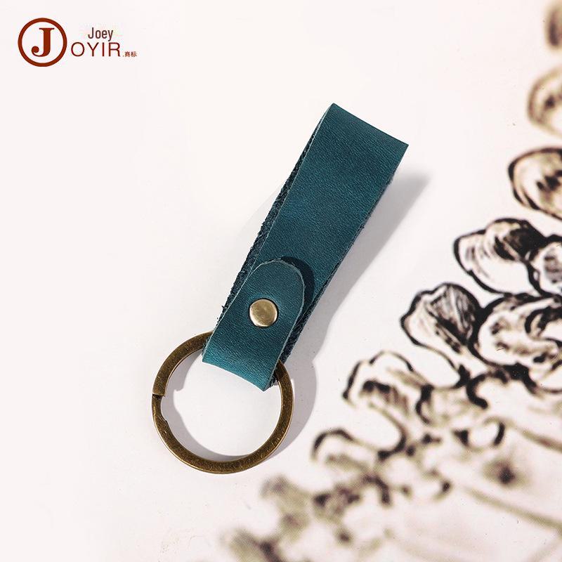 Брелок-подвеска из коровьей кожи в стиле ретро ручной работы - уникальный подарочный аксессуар для дома и автомобиля