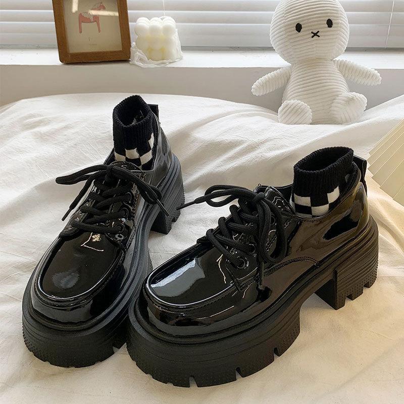 Туфли женские коричневые кожаные ретро-стиле, осень 2025 г., французские лакированные туфли на платформе, со шнуровкой и круглым носком