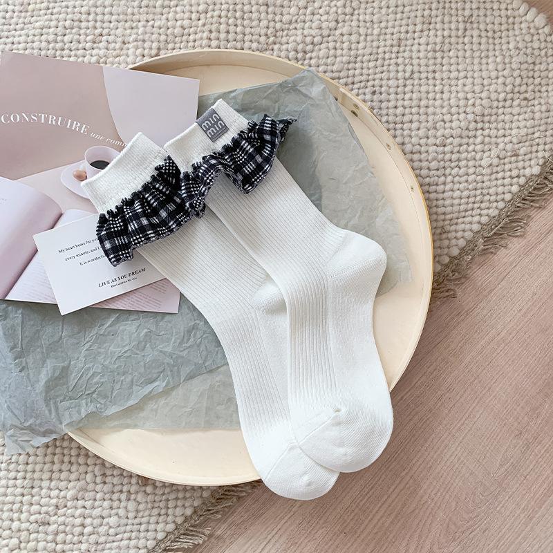 Female Spring and Autumn New Trend Cloth Standard Assorted Plaid Tube Stack Socks