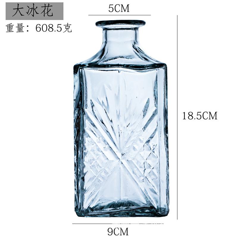Vintage Relief Pattern Vase Madrid Size Transparent Glass Bottle European Creative Fine Mouth Palace Vase Wholesale Home Decor