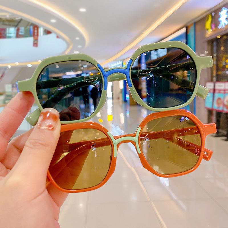 Детские очки для мальчиков и девочек Защита от ультрафиолета Детские повседневные игрушки Защита глаз Солнцезащитные очки Солнцезащитные очки для девочек