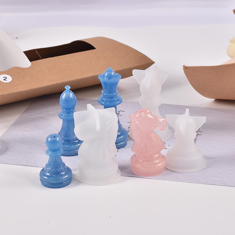 DIY Chess Silicone Mold Handmade Chessboard Set Crystal Epoxy Resin Candle Mold Home Gathering and Outdoor Game Tools