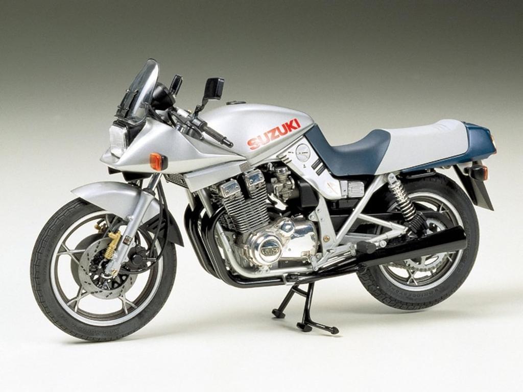 Tamiya 1/12 Motorcycle Series No. 10 Suzuki GSX1100S Katana Plastic Model 14010