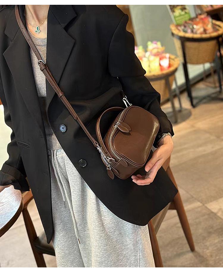 Женская Сумка из Натуральной Кожи - Весна/Лето 2025 Камера Crossbody и Ручная Сумка