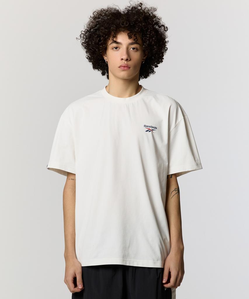 Reebok Базовая футболка Fresh - Белая