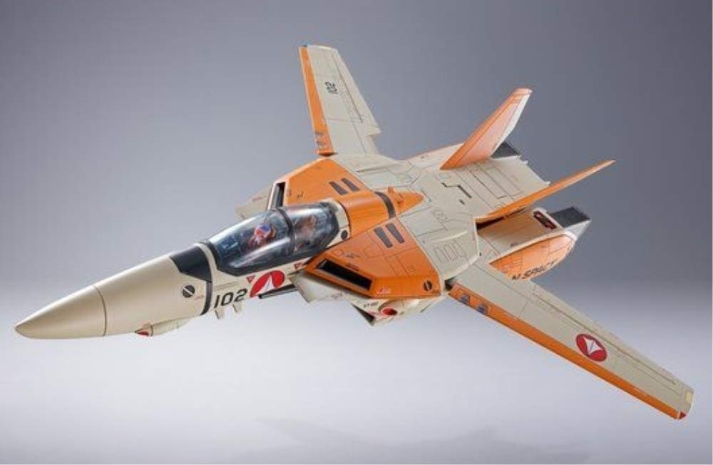 Bandai DX Chogokin Valkyrie Fun Racer VF-1D и