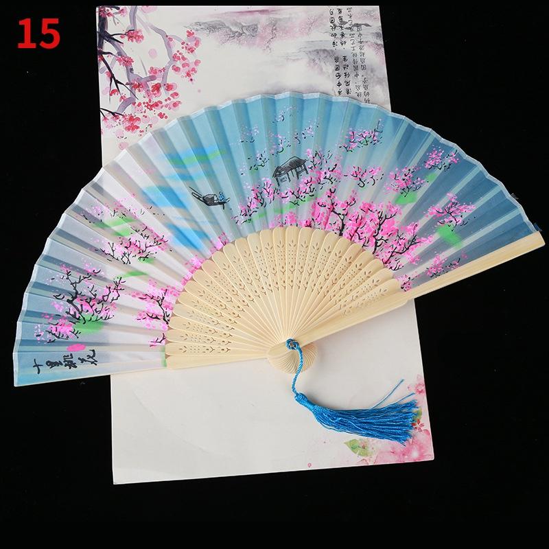 Винтажный шелковый складной веер в стиле ретро, ​​китайский японский бамбуковый складной веер с кисточками для танцев, ручной веер, украшение для дома, орнамент, подарок для рукоделия