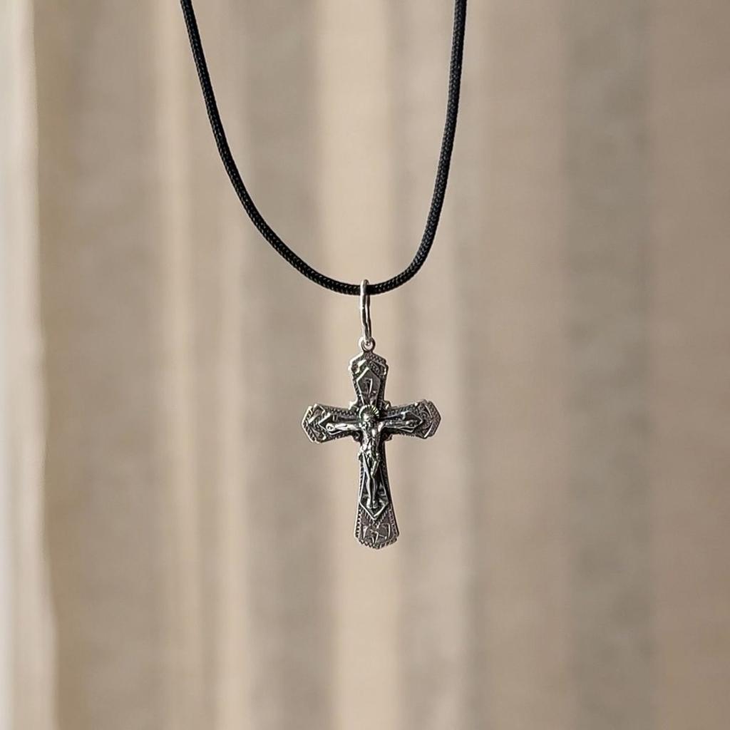 Серебряный крестик без камней (2156819)