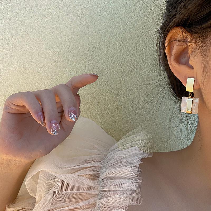 Ретро Геометрические Квадратные Серьги-Подвески для Женщин - Европейская и Американская Высокая Мода