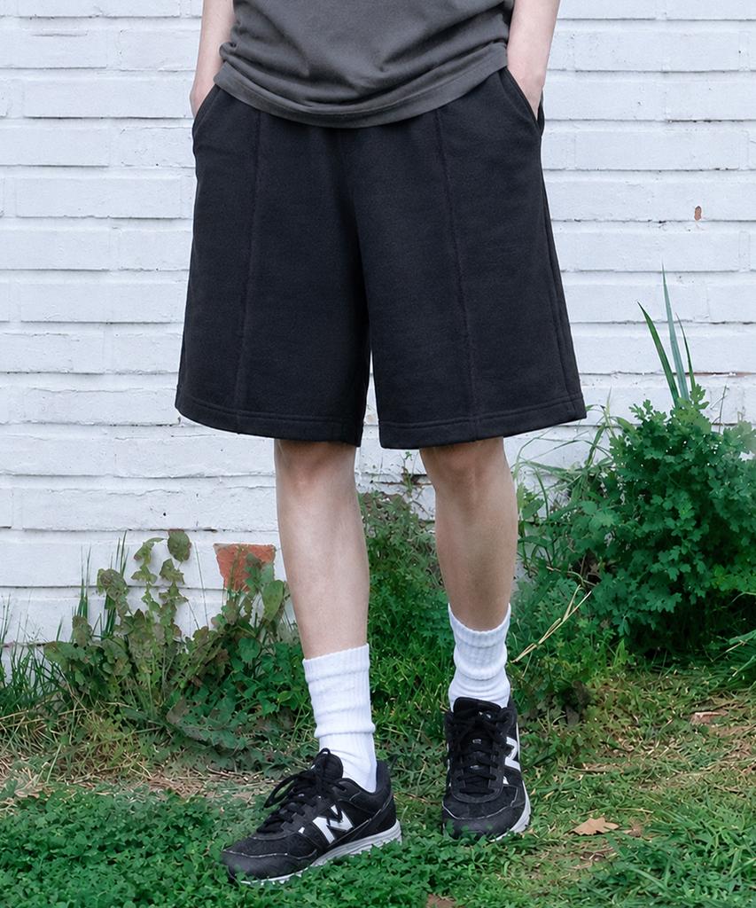 FILLUMINATE Pintuck Training Sweat Shorts - Black