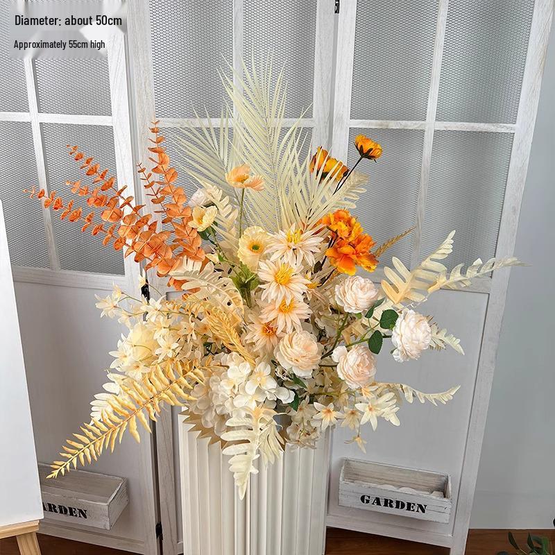 Свадебное цветочное оформление 2025: Сцена банкетного приема по случаю помолвки, Цветочные ряды для дороги/сцены, Цветы для арки, Искусственная имитация фона, Флористическое искусство.