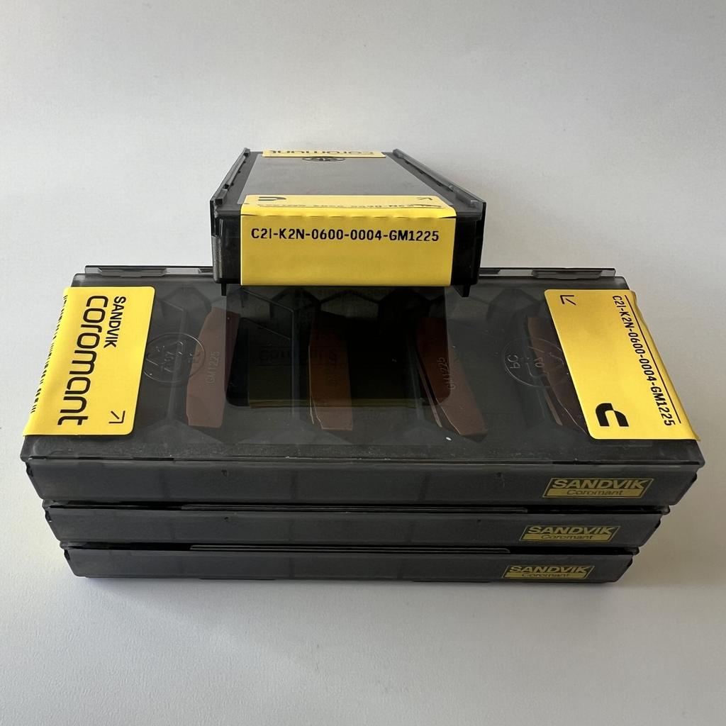SANDVIK / C2I-K2N-0600-0004-GM 1225 / Original Swedish hard alloy blade 5 Pcs