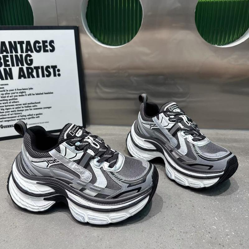 Осень 2024 года, новые популярные женские повседневные дышащие нескользящие низкие кроссовки на шнуровке с толстой подошвой для женщин