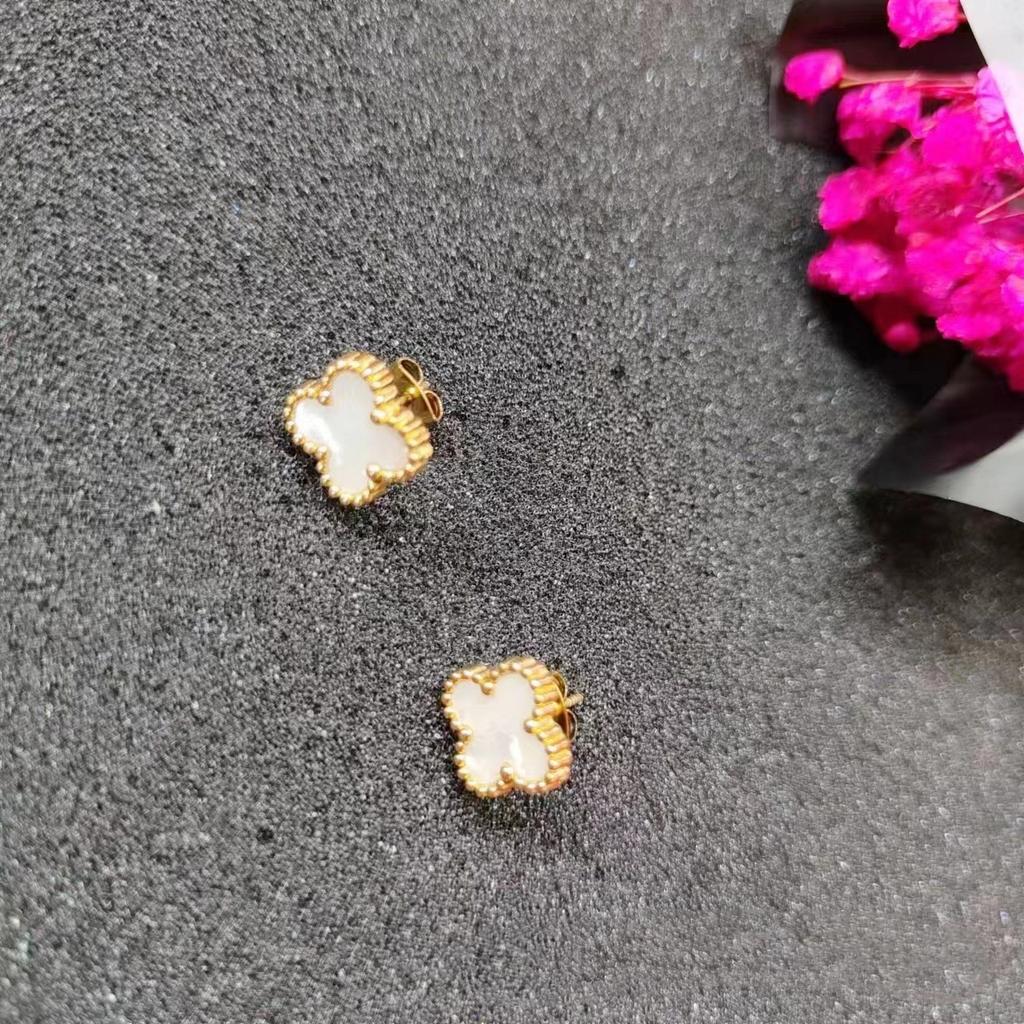 Модные женские серьги с четырехлистным клевером Серьги из титановой стали Серьги из нержавеющей стали Не теряют цвет Персонализированные серьги