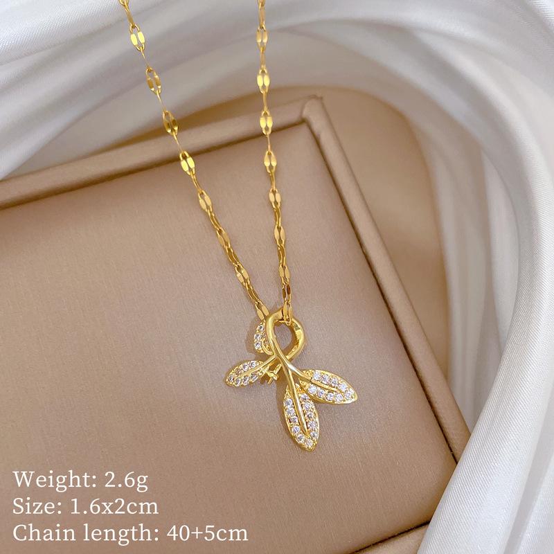 316L Stainless Steel Red Maple Leaf Crystal Pendant Necklace For Women Girl New Trend Clavicle Chain Jewelry Gift Party