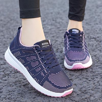 Женские кроссовки Новая мода Дышащие кроссовки Удобные кроссовки Сетчатая ткань Шнуровка Женские теннисные туфли для женщин