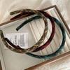 Versatile Women’s Hairband: Stylish Outdoor Headwear, Fabric Headband and Accessory for High Skull Tops.