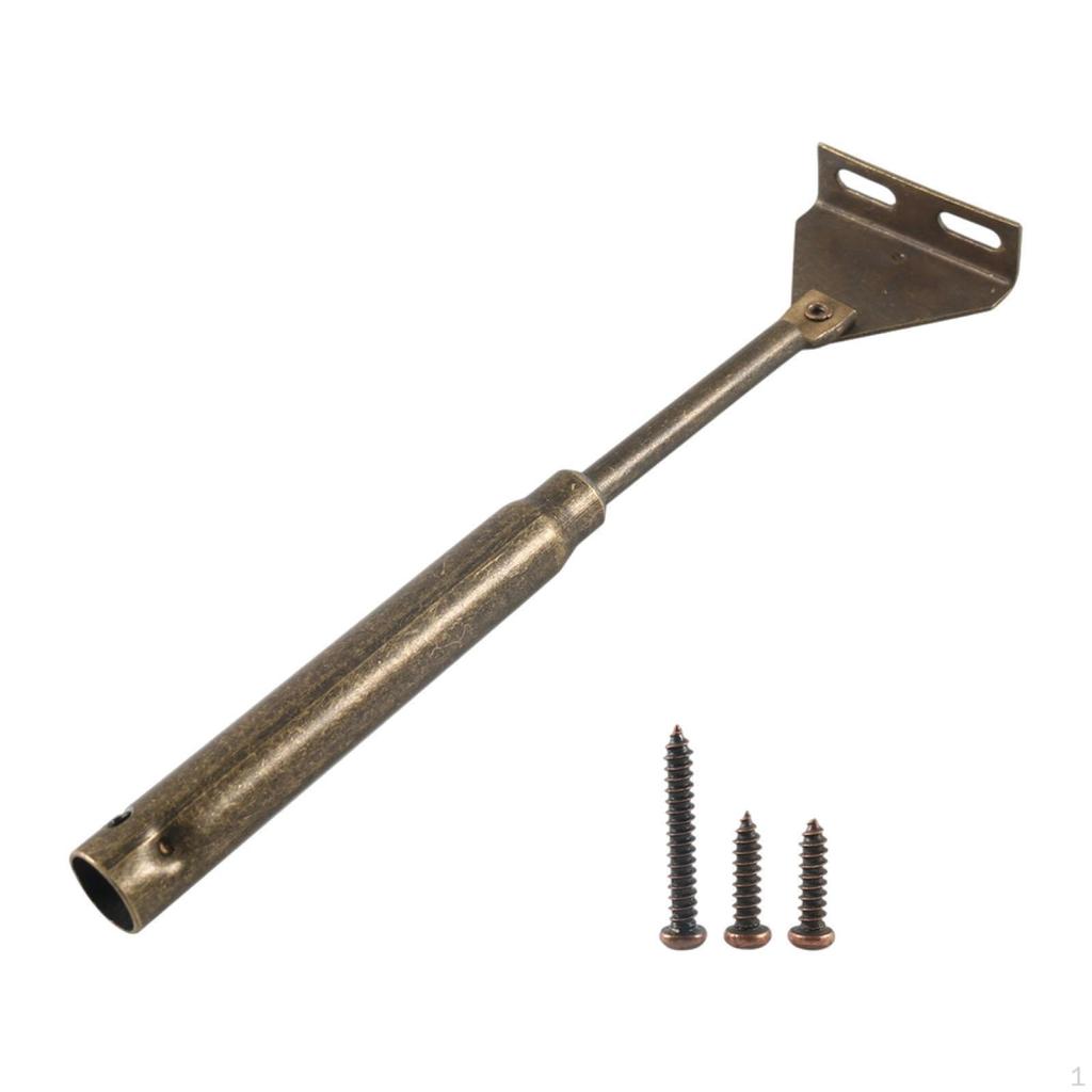 Пружинный механизм-подпорка для двери шкафа для использования в автодомах