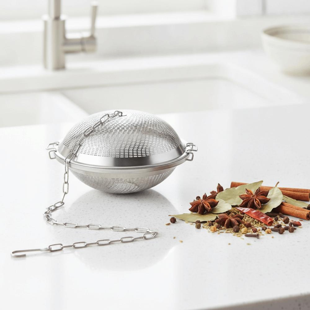 304 Stainless Steel Spice Strainer Flying Saucer Shape Brine Filter Kitchen Accessories