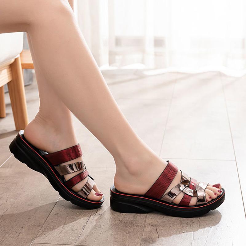 Тапочки Женская летняя одежда На среднем каблуке На мягкой подошве Дамы среднего возраста На плоской подошве Нескользящие сандалии для мам среднего и пожилого возраста