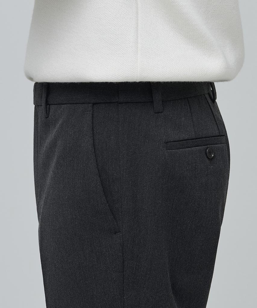 MUSINSA STANDARD Heavyweight Fleece-Lined Tapered Hidden Elastic Waist Length Slacks [Charcoal Gray]