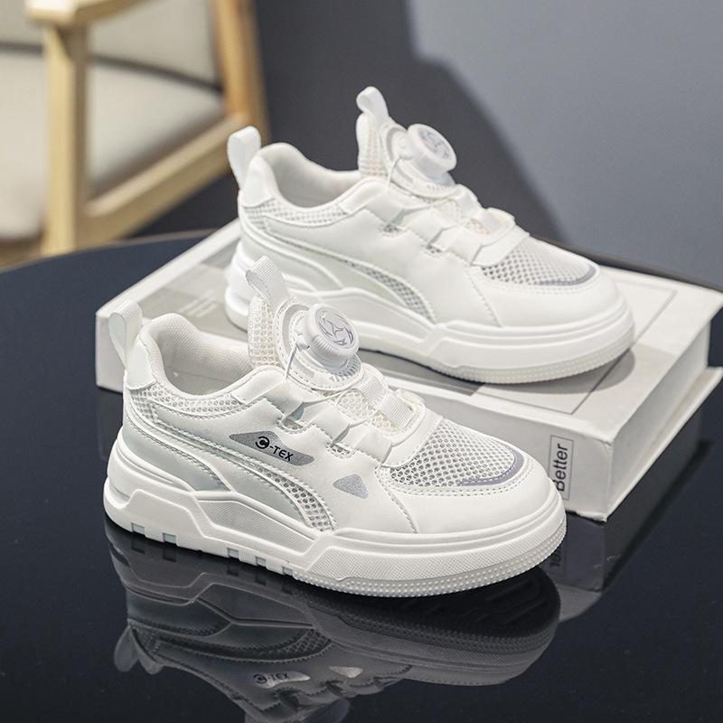 Лето 2024 года, новые мужские и женские туфли-одноклассники с вращающимися пуговицами, тонкие, дышащие и удобные детские туфли для скейтбординга