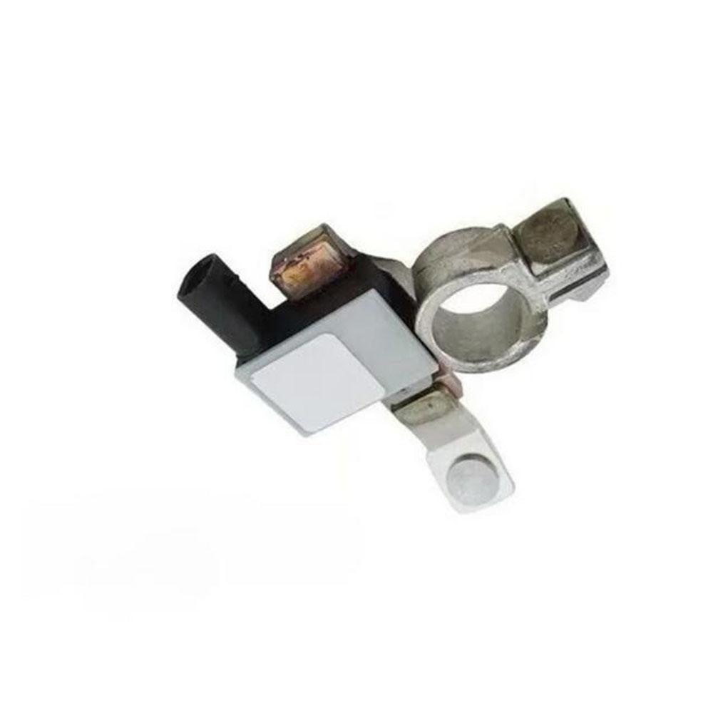 1 x Датчик тока аккумулятора 22926732 Подходит для Chevrolet Cruze Все двигатели 2017-2018