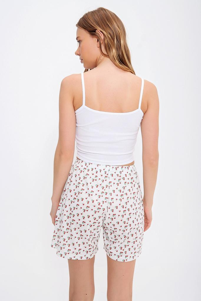 Women's Shorts & Bermuda New Season Fashion Ecru Flower Patterned Pocket Shorts