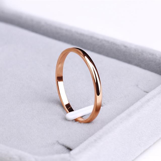 Stainless Steel Rings Rose Gold Anti-allergy Smooth Simple Wedding Couples Rings Bijouterie