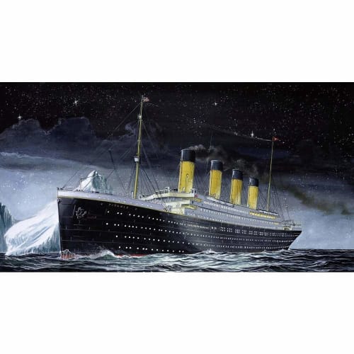 Немецкий Revell 1/1200 R.M.S Titanic Пластиковая модель 05804