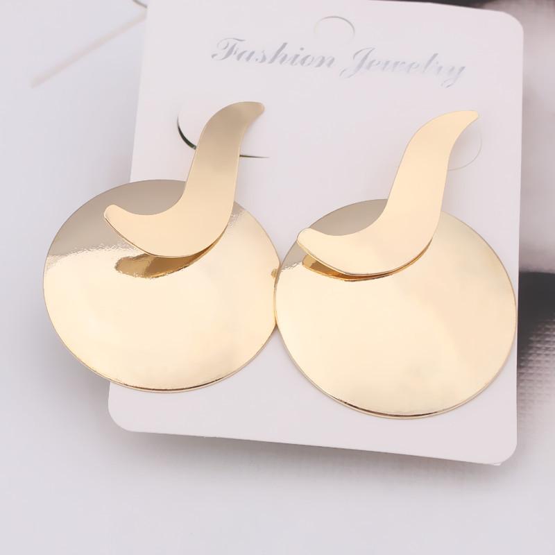 New Exaggerated Women's Hanging Earrings Gold Color Metal Round Uneven Folded Fan Dangle Earrings for Female