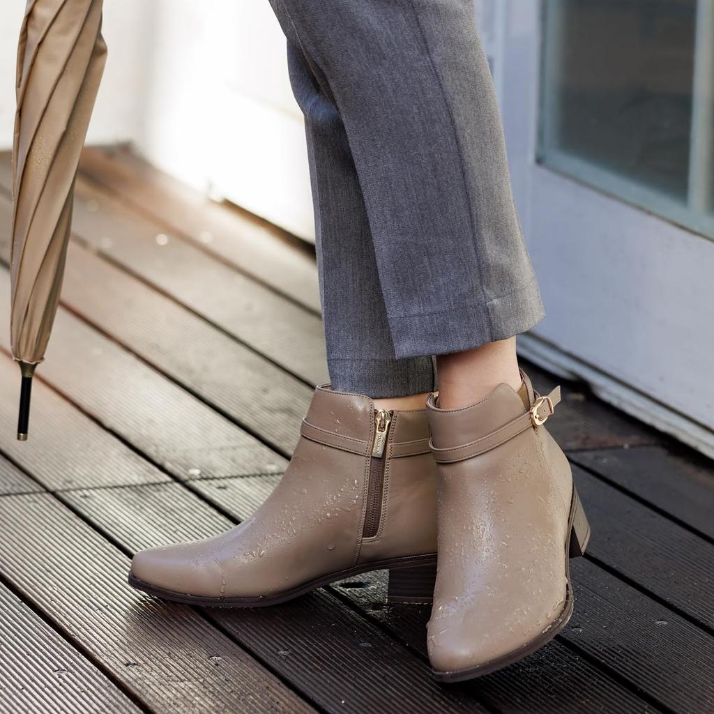 Himiko Rain 235 Water-Resistant Belt-Design Boots/634401/Oak