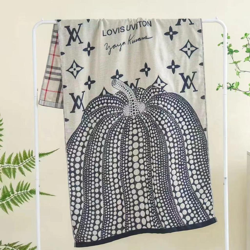 Multi-Layer Gauze Cotton Bath Towel Soft And Comfortable Beach Towel Ethnic Style Sun God Skin-Friendly Water Absorption