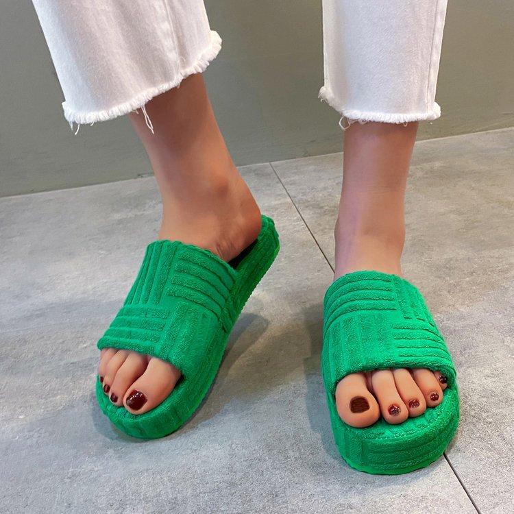 Женские домашние тапочки из искусственного меха, модная обувь, женские слипоны на плоской подошве, женские шлепанцы, меховые тапочки