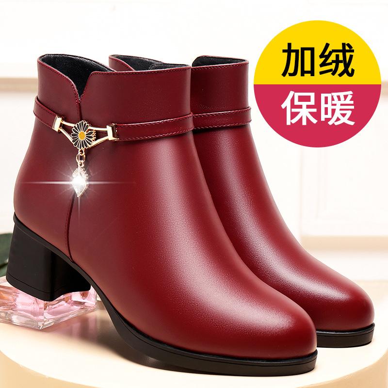 Женские ботинки 2024 года, зимние флисовые теплые мягкие кожаные женские ботинки на низком каблуке, женские зимние ботинки для отдыха на природе, нескользящие ботинки
