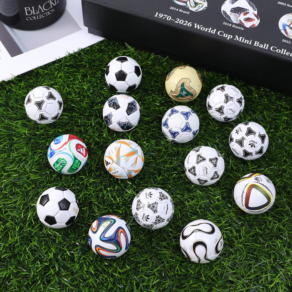Mini Soccer Ball Model World Cup Souvenir Gift Set Simulation Toy Fan Gift Various Soccer Decor less