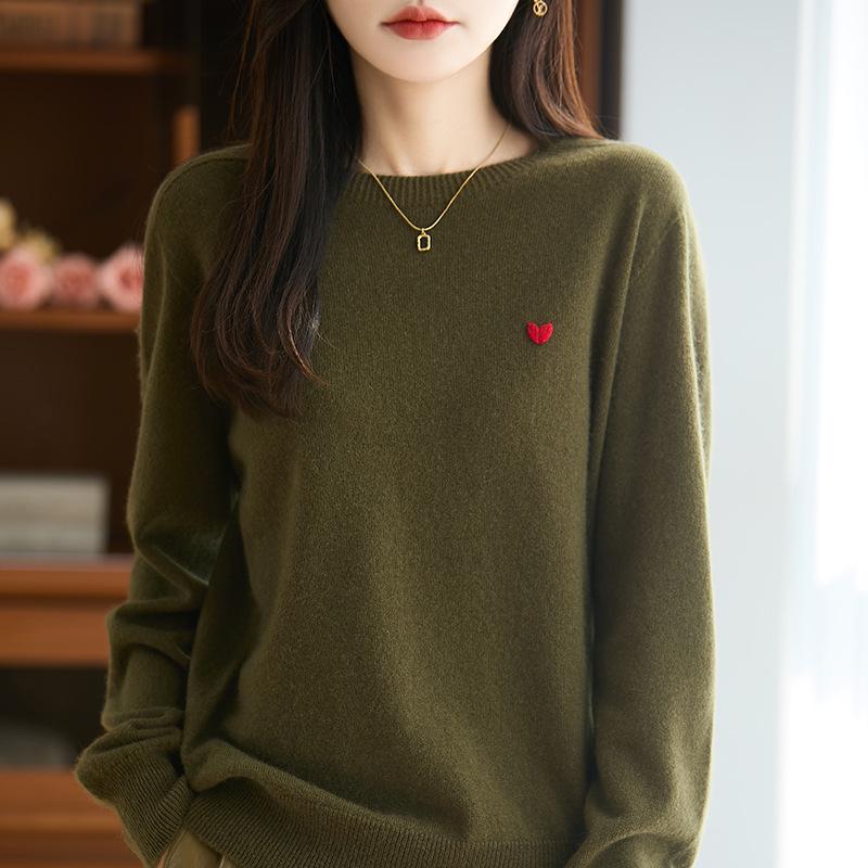 Heart Embroidered Pure Wool Round Neck Knitwear - Long Sleeve Loose Pullover