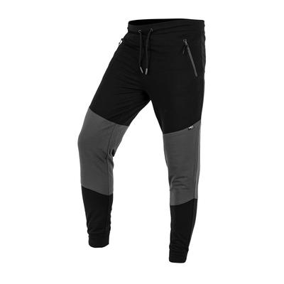Низ – Спортивные штаны и тайтсы