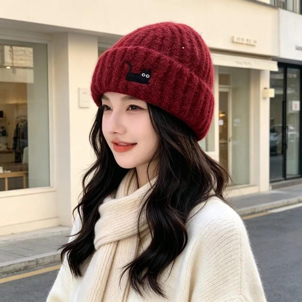 Soft Warm Beanie Hat Cat Embroidered Winter Thermal Cap New Knitted Woolen Hat Women