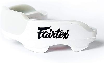 Fairtex MG3 Гелевая защита для рта Максимальная защита для контактных видов спорта Индивидуальная посадка Не содержит BPA и латекс Быстрое крепление на шнурке Сверхпрочная защита от ударов