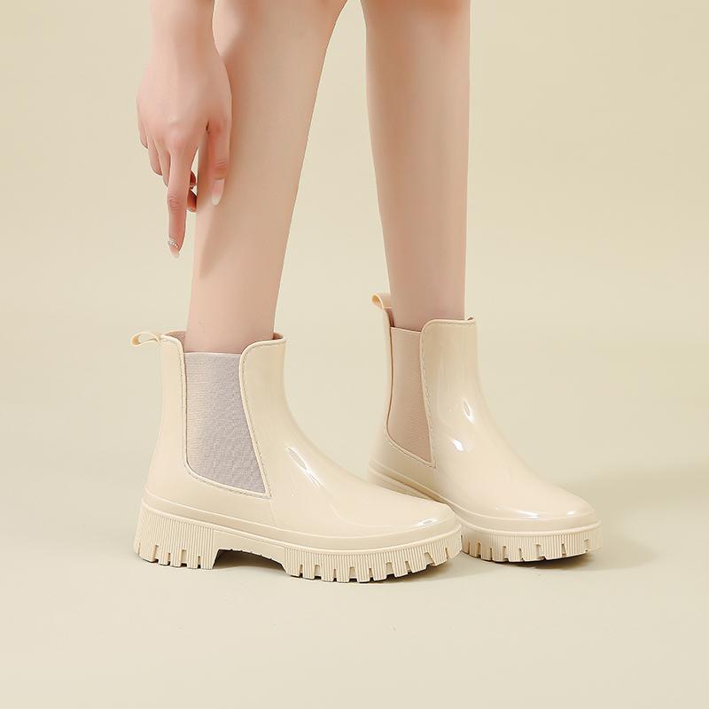 Женские дождевые туфли для взрослых нового стиля: Водонепроницаемые ботинки, Стильные для ношения на открытом воздухе, Резиновые ботинки, Короткие резиновые сапоги