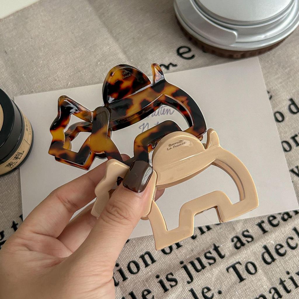 Вдохновлённая Лю Ифэй Роза Мультяшный щенок Заколка для волос Пучок Зажим